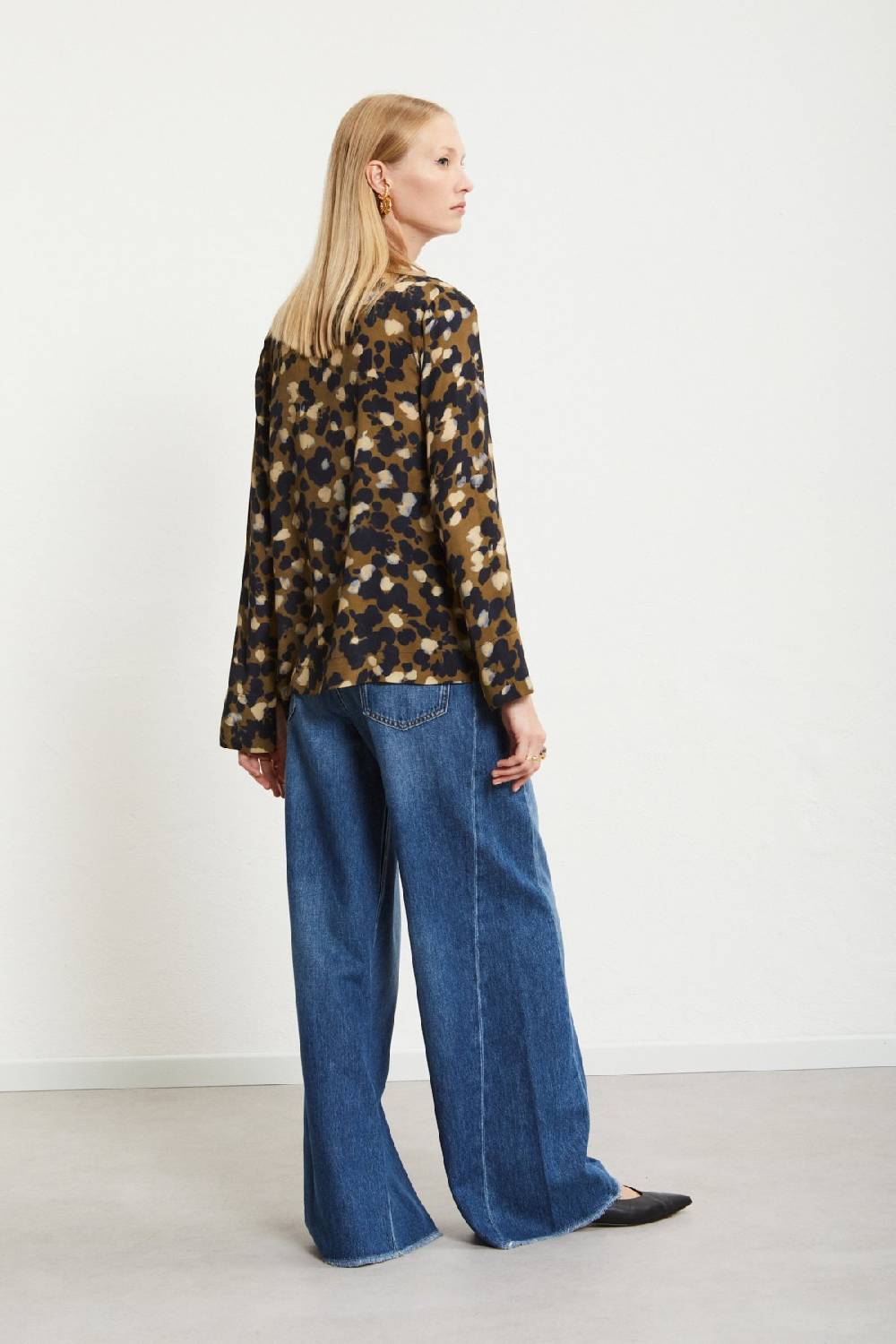 ottod'Ame Jeans Relax Cut In Vendita