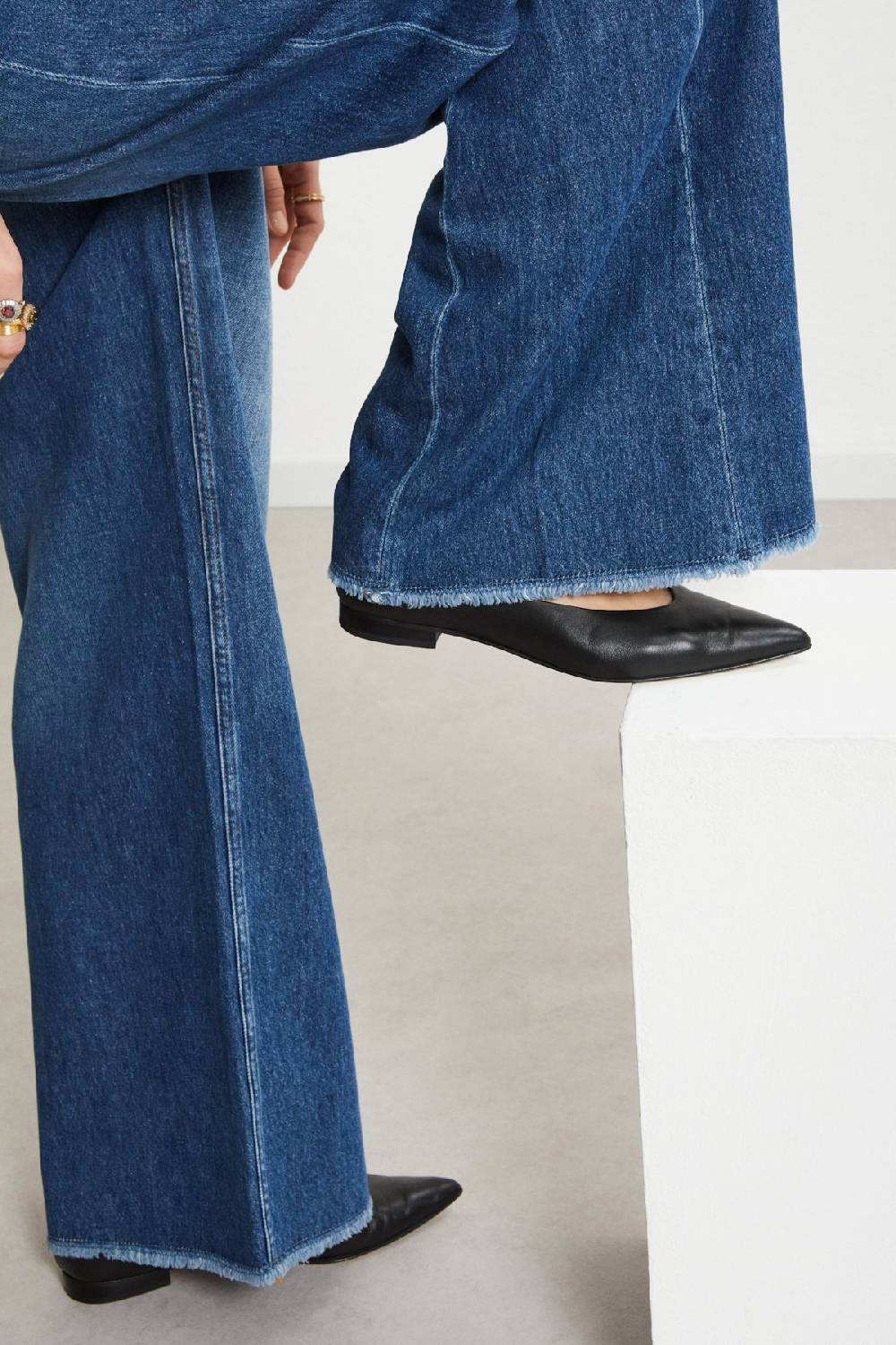 ottod'Ame Jeans Relax Cut In Vendita