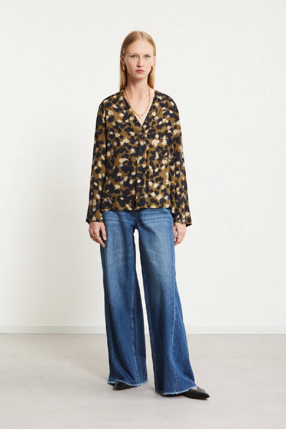 ottod'Ame Jeans Relax Cut In Vendita