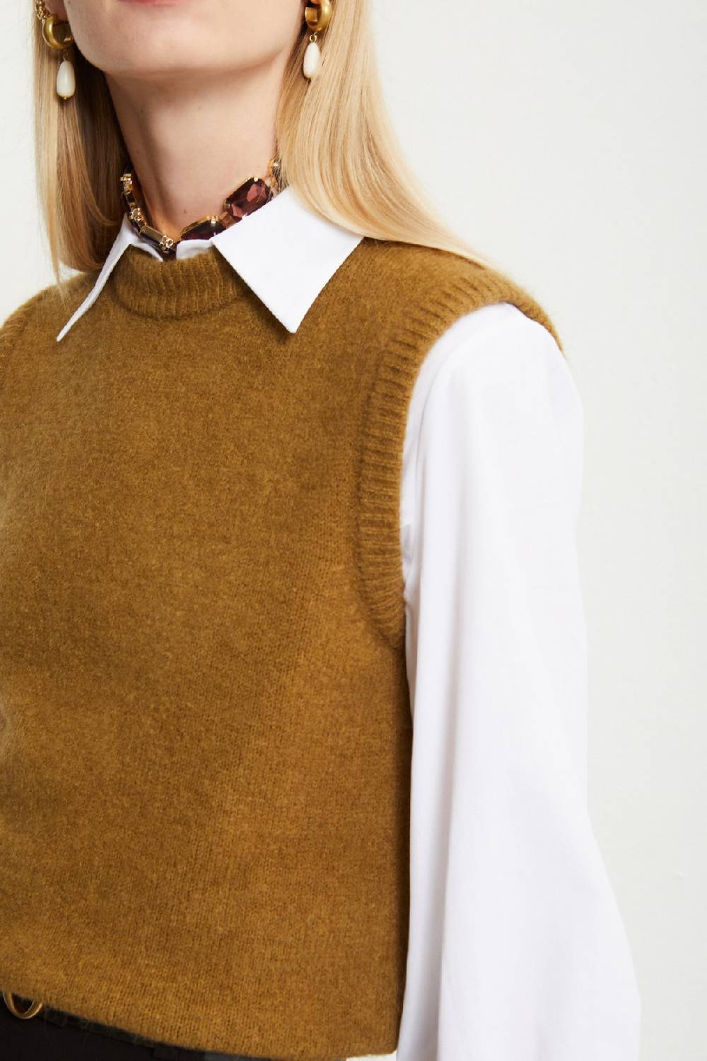 ottod'Ame Vest with rounded neck Fornitura limitata