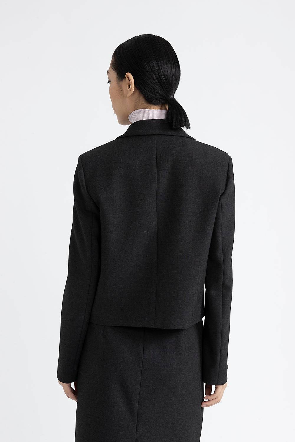 Peserico Blazer crop in tela tecnica double Offerta speciale