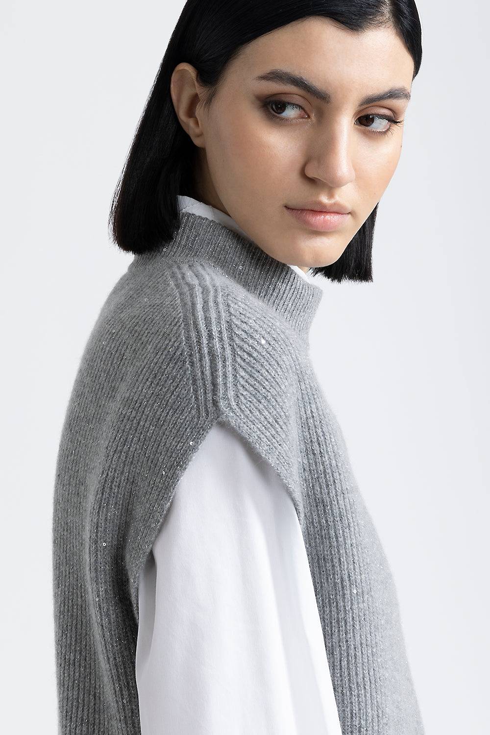 Peserico Cappa senza maniche in lana e cashmere con lurex e paillettes Offerta San Valentino