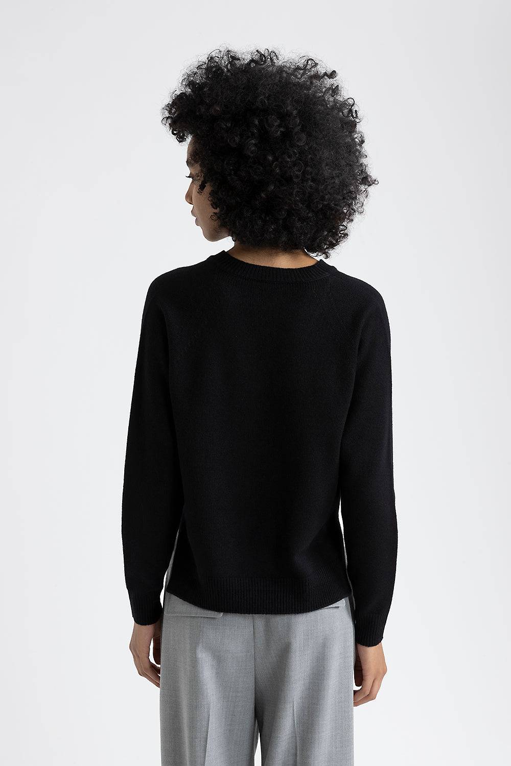 Peserico Maglia con scollo a V in lana, seta e cashmere Liquidazione