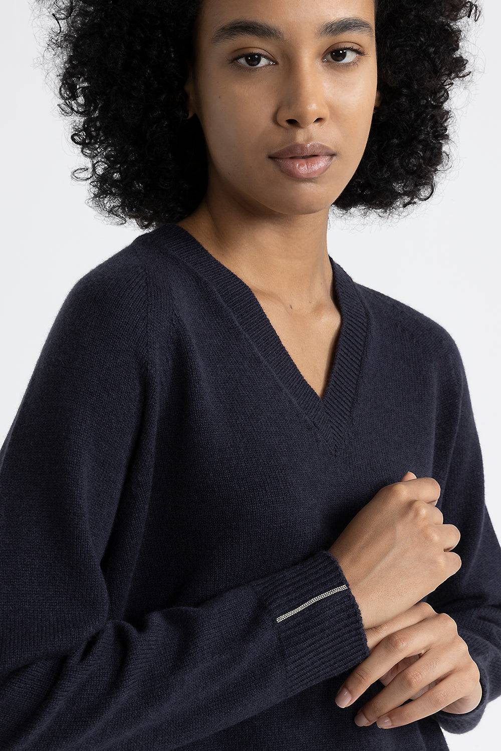 Peserico Maglia con scollo a V in lana, seta e cashmere Comprane uno, ottenene uno gratis