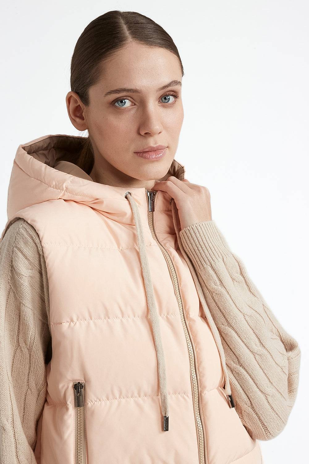 Peserico Gilet corto con cappuccio in piuma d'oca Prezzo basso