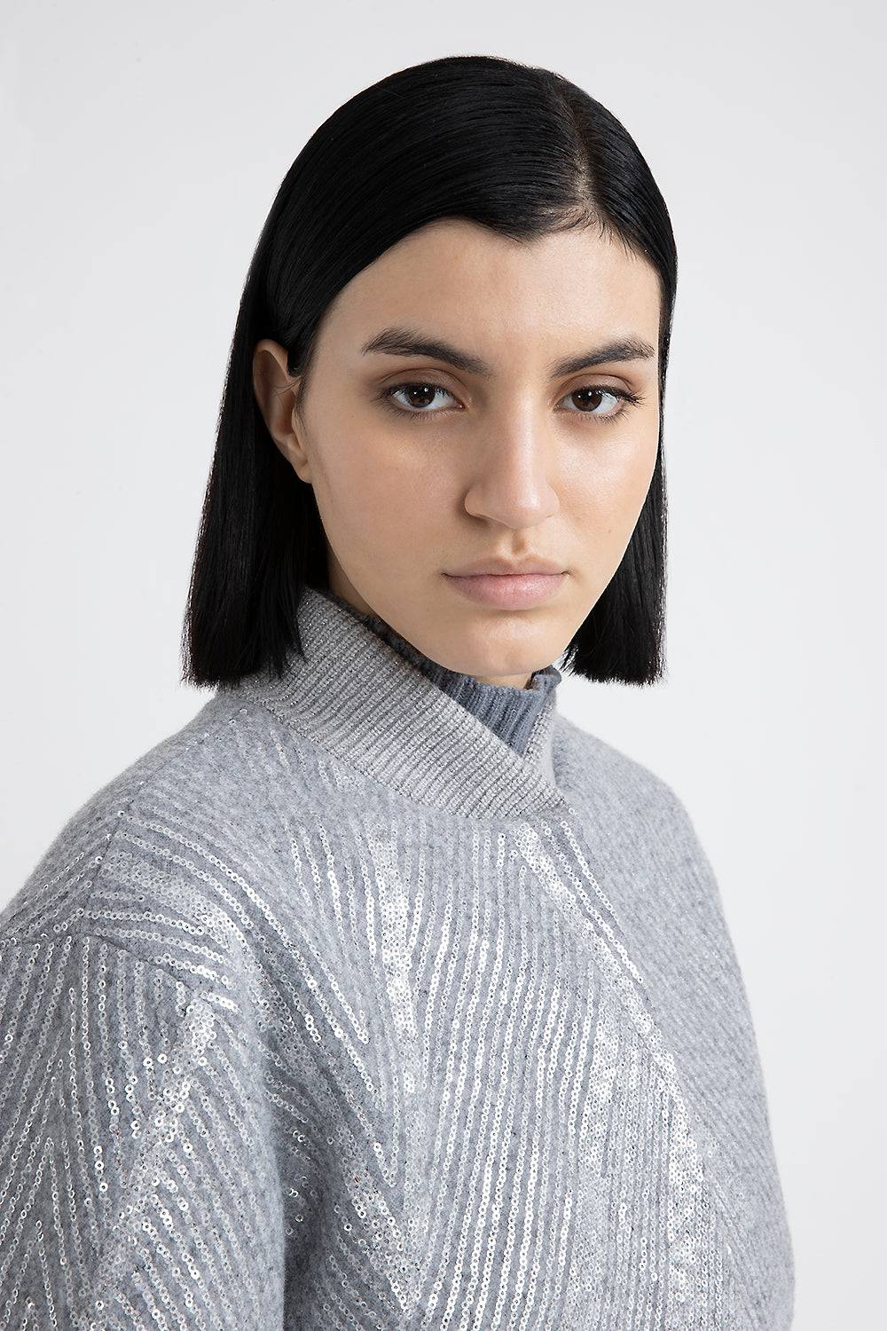 Peserico Giaccone crop in panno garzato con ricamo di paillettes Ritorno libero