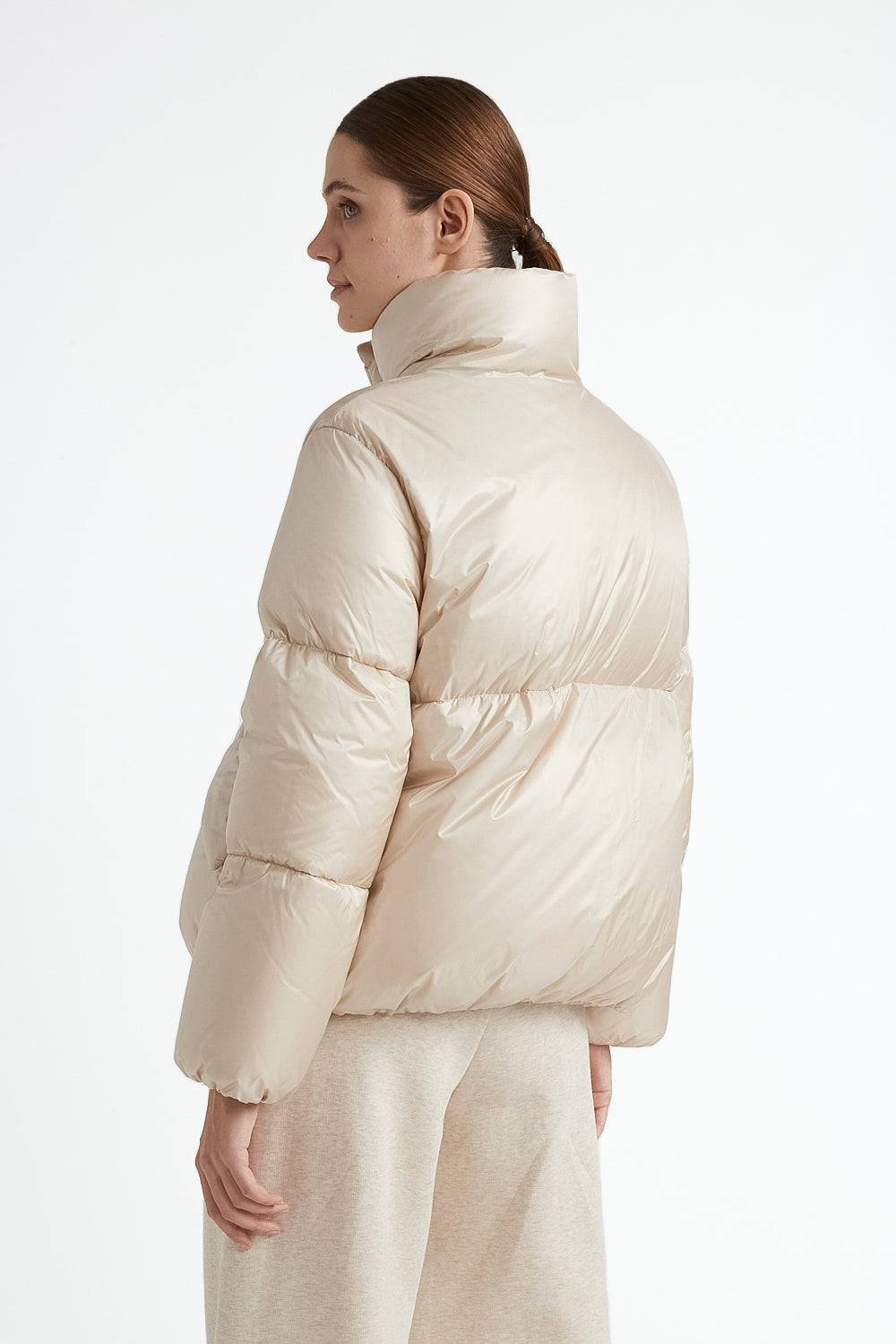 Peserico Piumino d'oca corto in nylon ultraleggero Fino al 65% di sconto