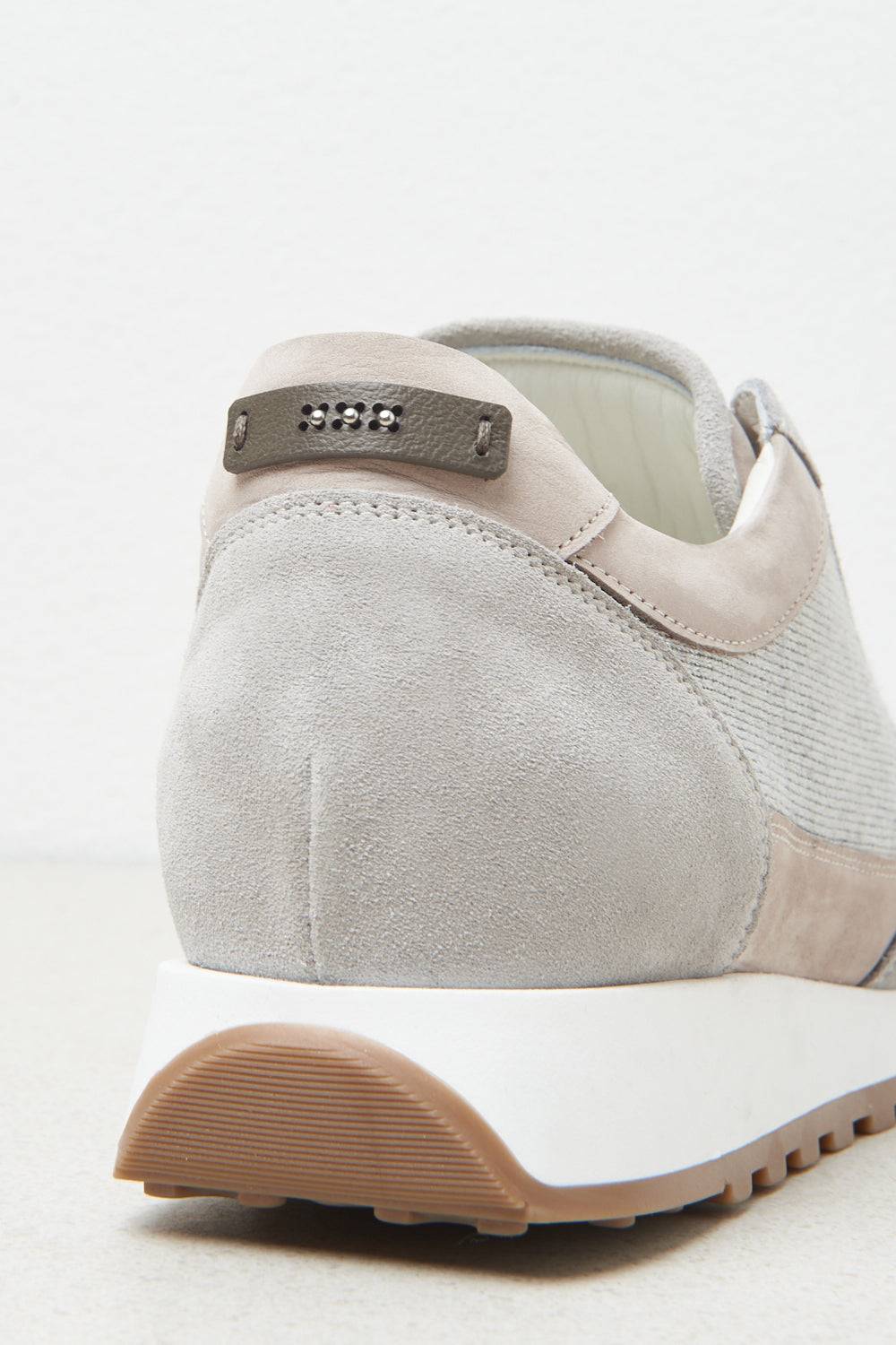 Peserico Sneakers in pelle nabuk scamosciata Offerta San Valentino