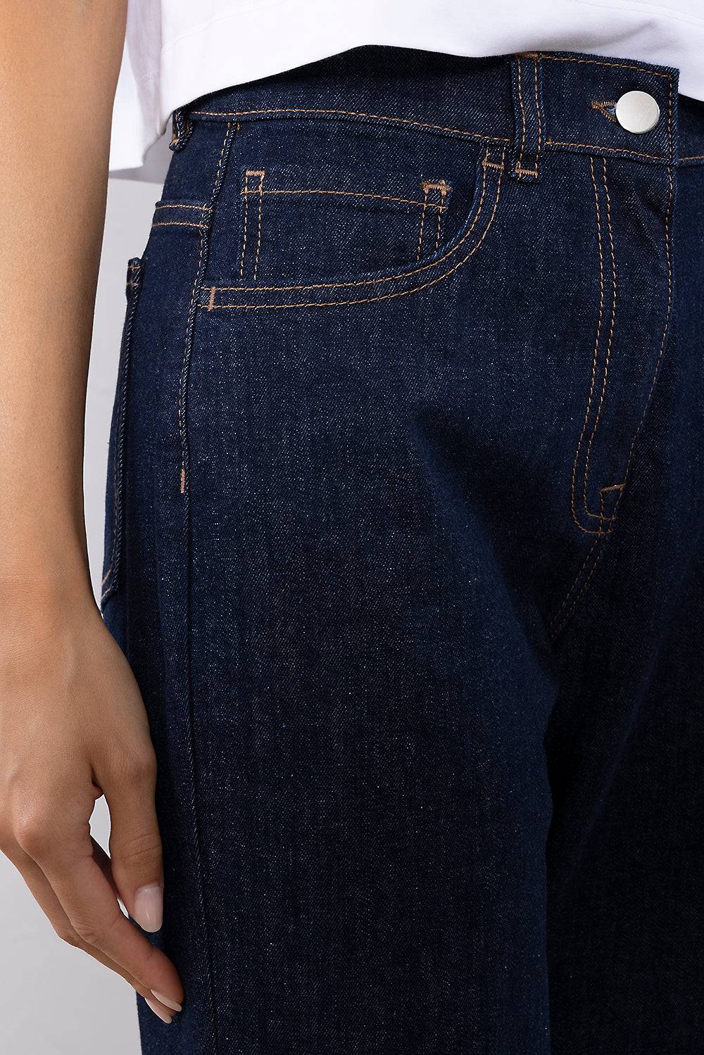 Peserico Pantalone in leggero denim in cotone comfort Pezzi Unici