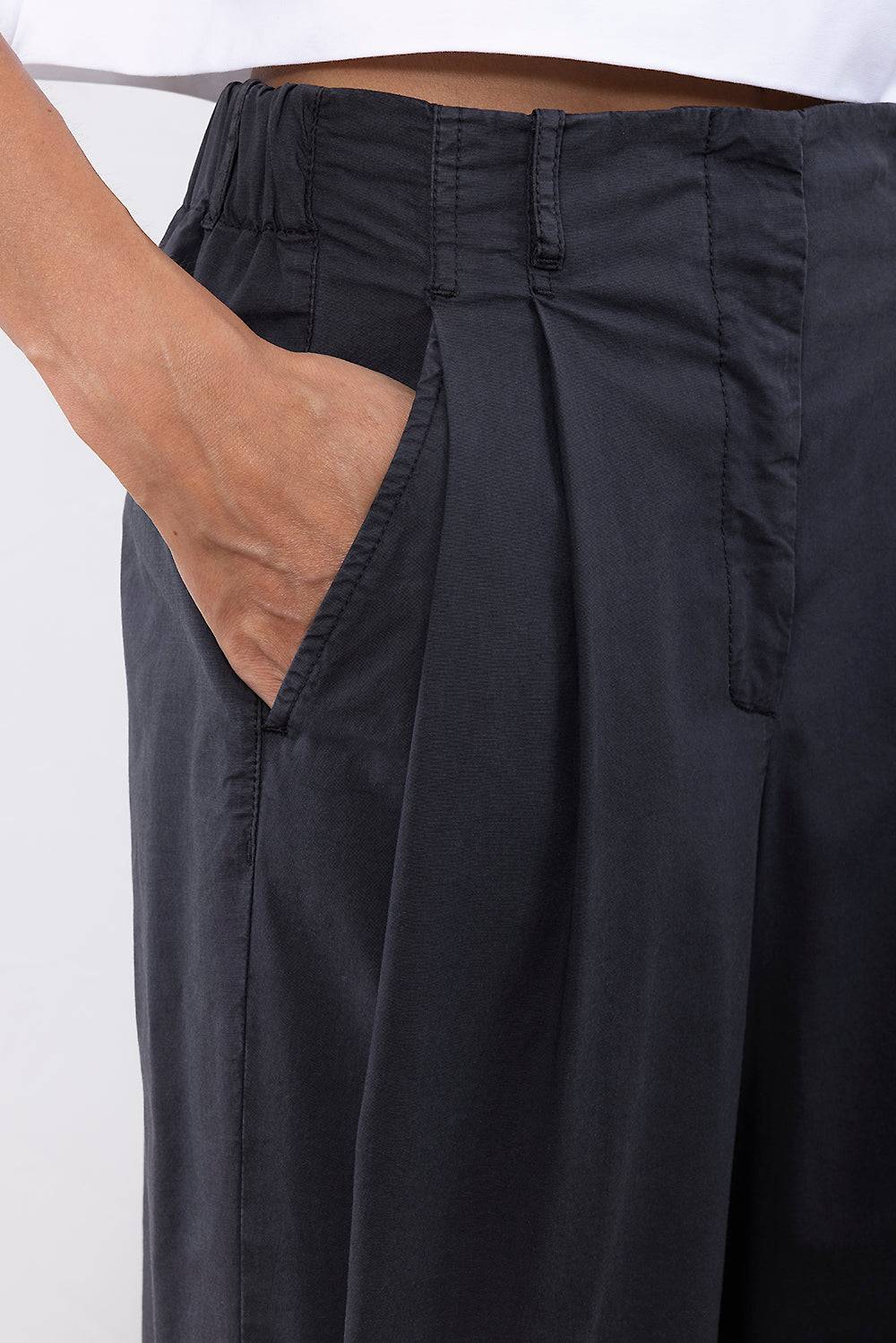 Peserico Pantalone in tela leggera di cotone e lyocell Soddisfazione Garantita