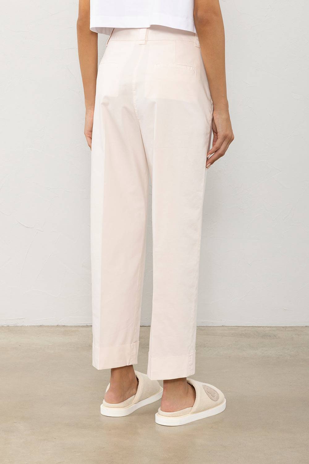 Peserico Pantalone dritto alla caviglia con risvolto Promozione Limitata