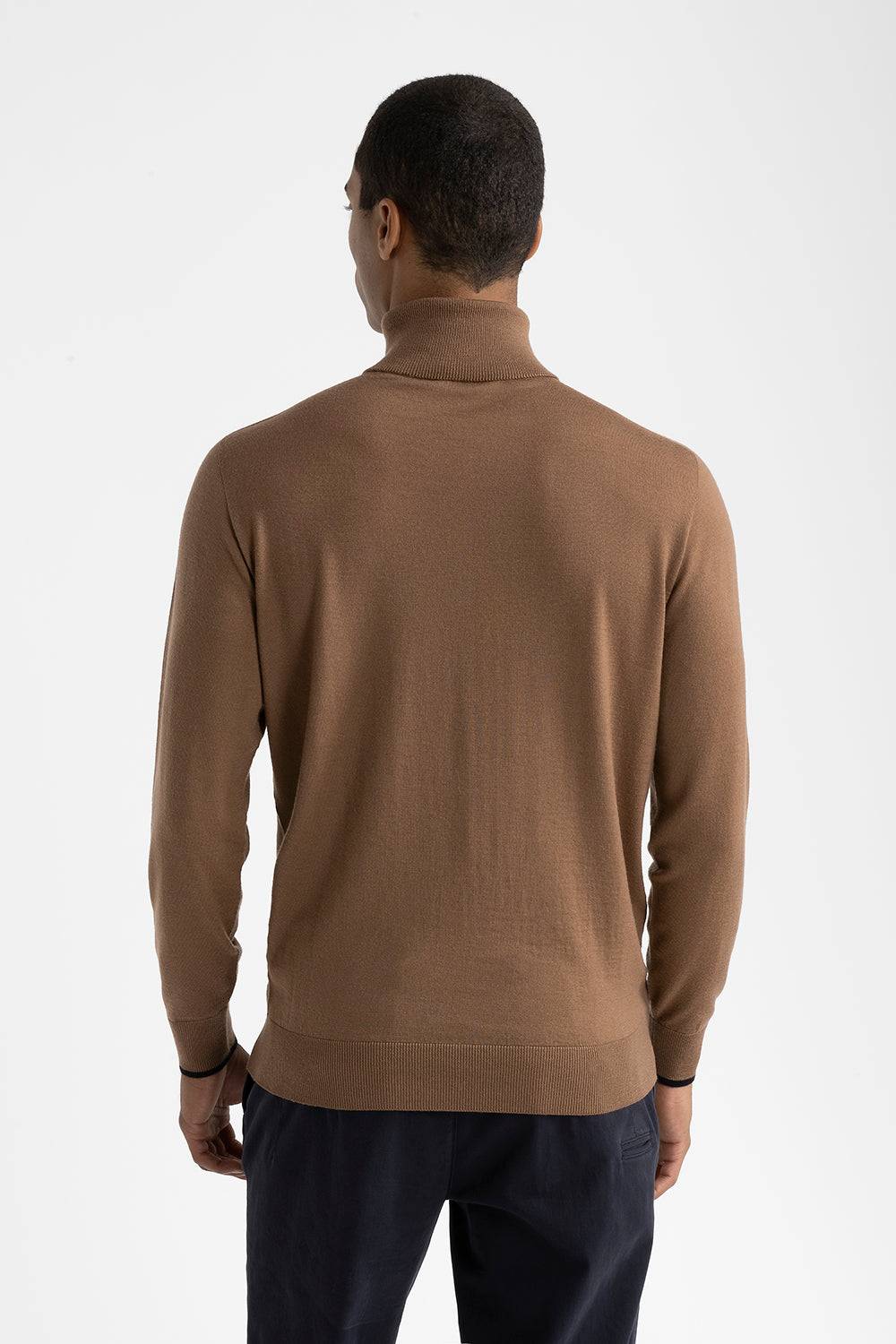 Peserico Maglia collo alto in pura lana vergine Presa