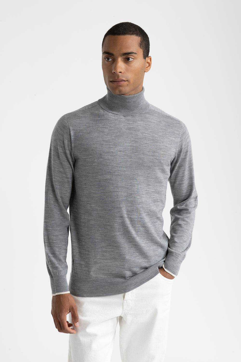 Peserico Maglia collo alto in pura lana vergine Offerta