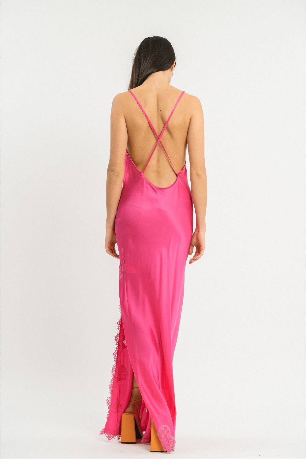 Pink Memories Slip dress con spacco In Saldo