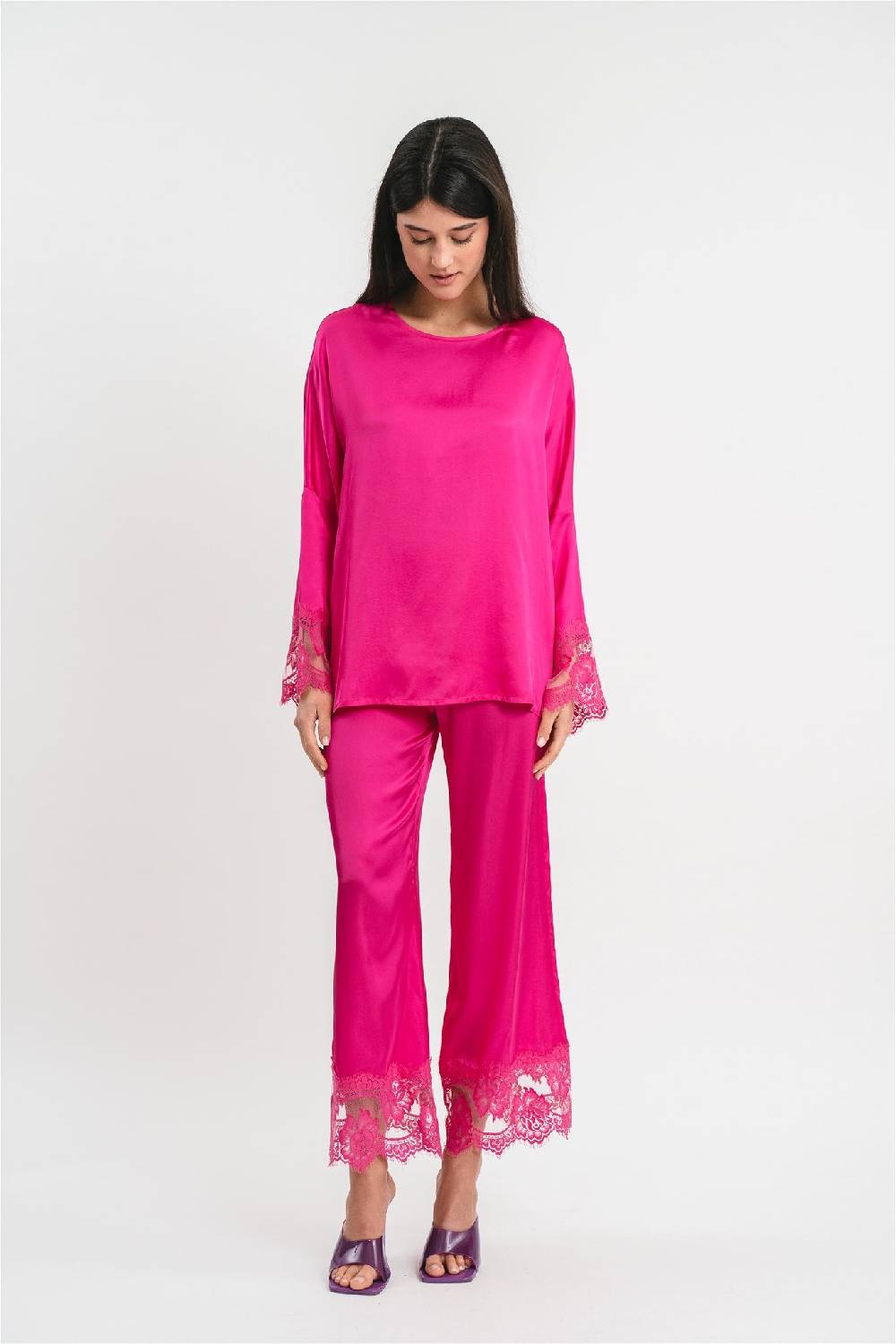 Pink Memories T-shirt over con dettagli in pizzo Offerta