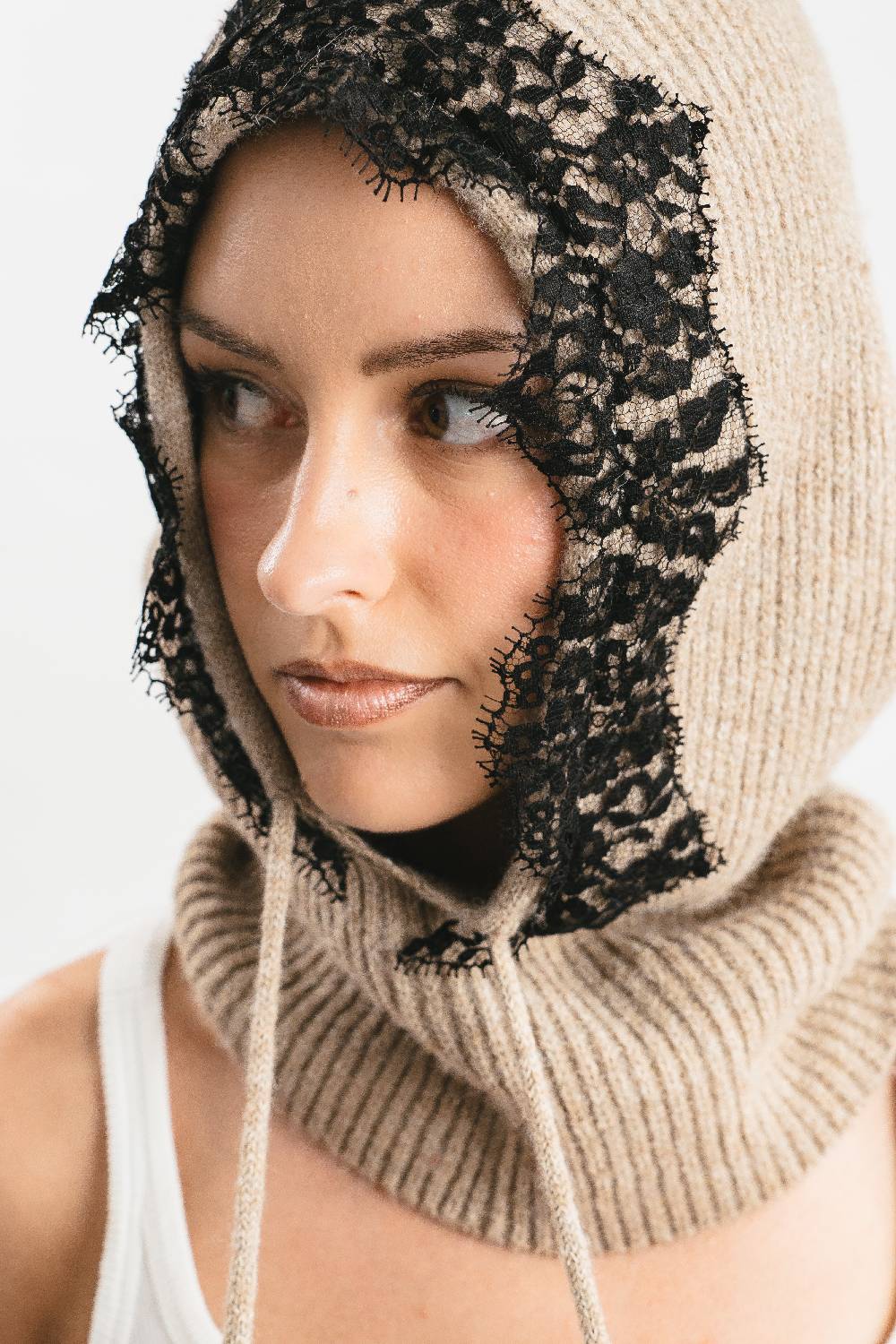 Pink Memories Balaclava con pizzo Nuova