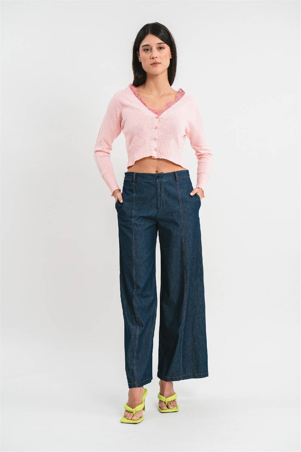 Pink Memories Cardigan crop con dettagli in pizzo Economico