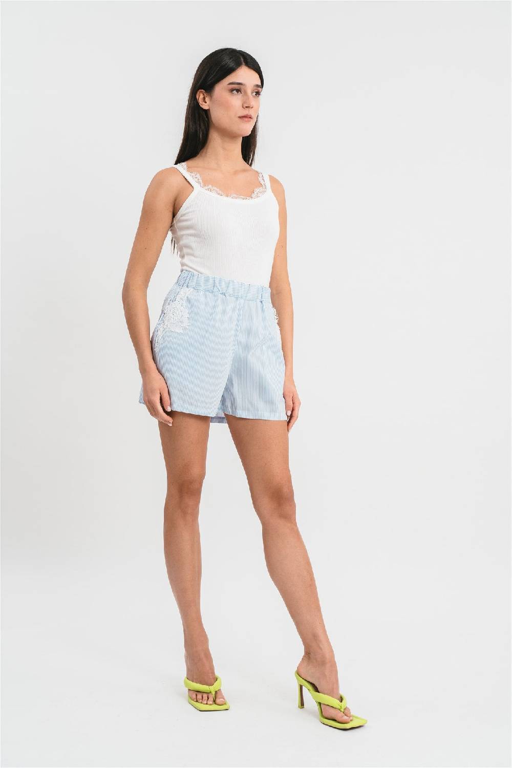 Pink Memories Bermuda a righe con dettagli in pizzo Outlet