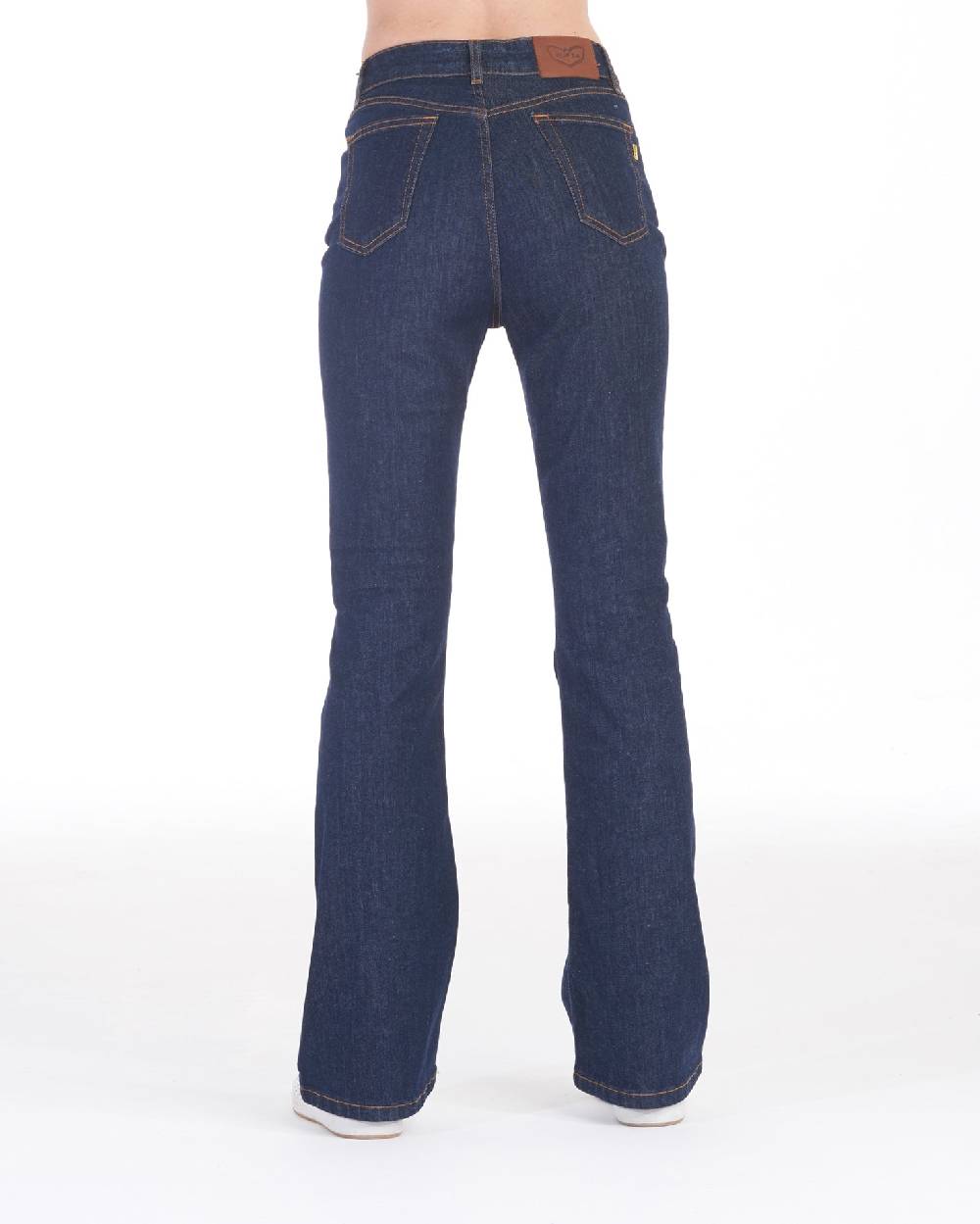 Pop84 Jeans zampa modello Francy lavaggio scuro 2025