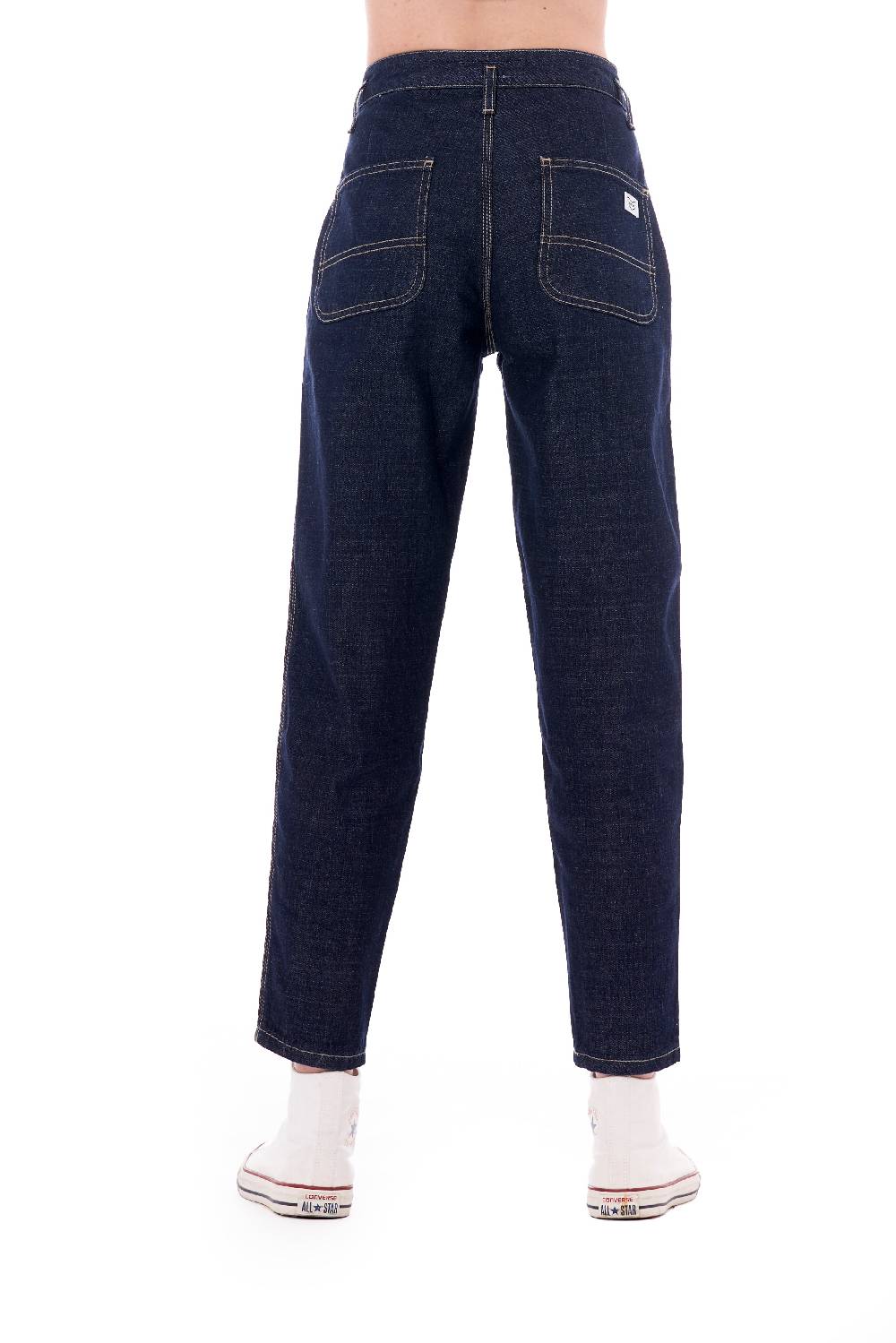 Pop84 Jeans con frase "LIFE IS POP" Promozione