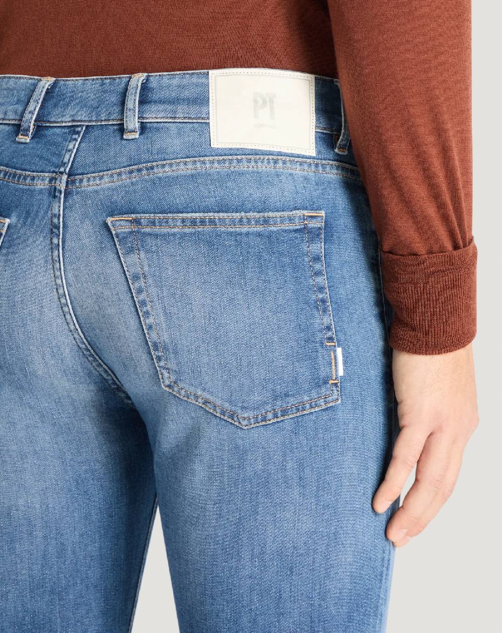 Pt Torino Jeans Swing in denim soft touch Vendite stagionali
