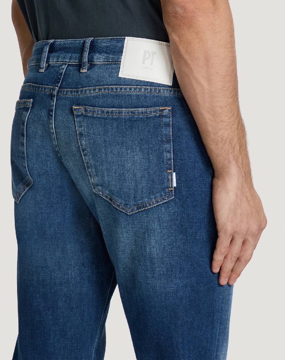 Pt Torino Jeans Soul in denim soft touch Smaltimento dello stoccaggio