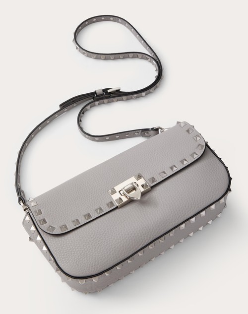 Red Valentino BORSA A TRACOLLA VALENTINO GARAVANI ROCKSTUD IN VITELLO GRANATO Limitato a 3 giorni
