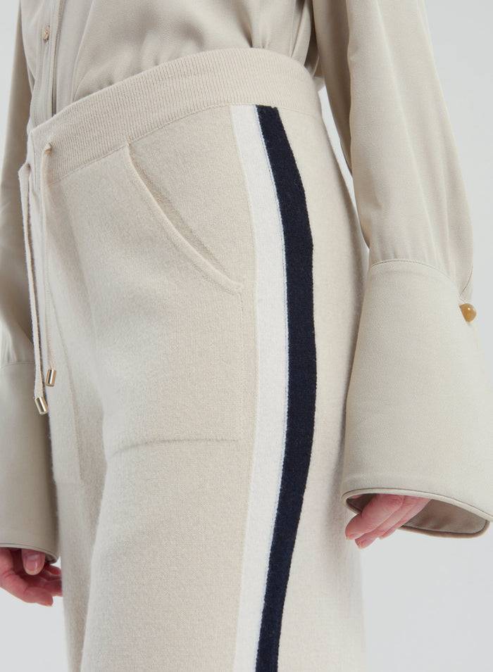Lorena Antoniazzi PANTALONI IN MAGLIA Offerta Pasqua