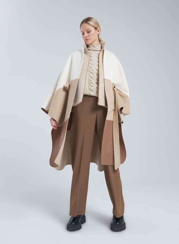 Lorena Antoniazzi MANTELLA IN LANA E ANGORA Lightning offer