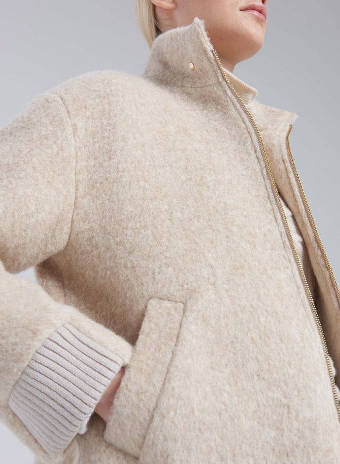 Lorena Antoniazzi BOMBER IN ALPACA E LANA Sostegno trimestrale