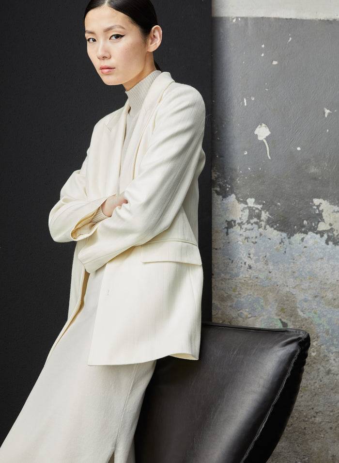 Lorena Antoniazzi GIACCA IN LANA JACQUARD Enormi sconti