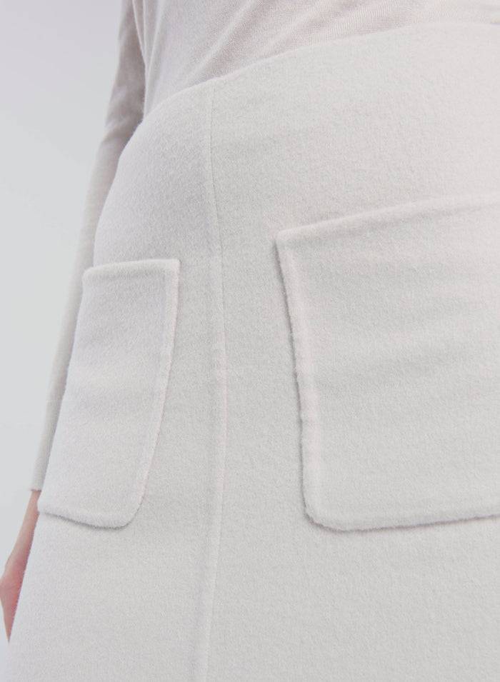 Lorena Antoniazzi GONNA MIDI IN LANA E ANGORA Smaltimento dello stoccaggio