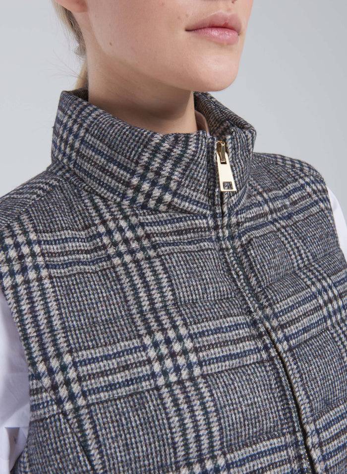 Lorena Antoniazzi GILET IMBOTTITO IN LANA E ALPACA Promozione temporanea