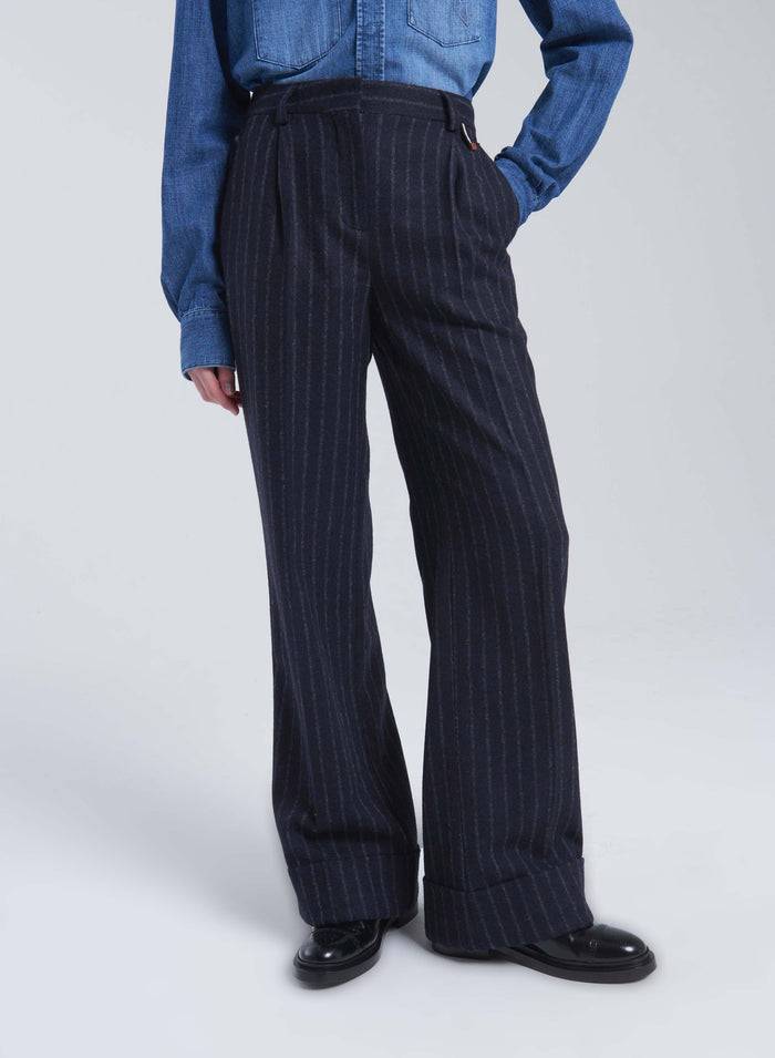 Lorena Antoniazzi PANTALONI IN ALPACA E LANA Sostegno trimestrale