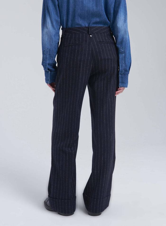 Lorena Antoniazzi PANTALONI IN ALPACA E LANA Sostegno trimestrale