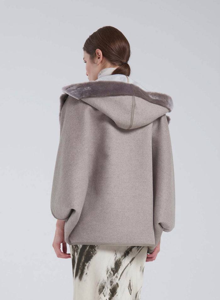 Lorena Antoniazzi CAPPOTTO IN MONTONE Saldi