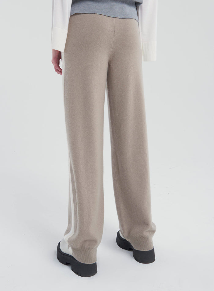 Lorena Antoniazzi PANTALONI IN MAGLIA Solo un giorno rimasto