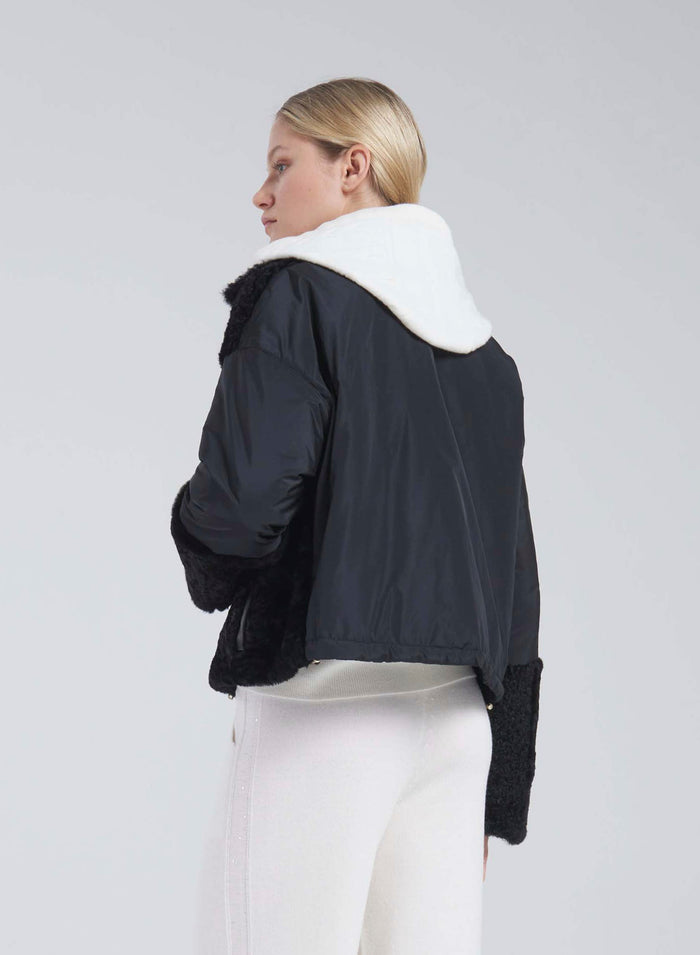 Lorena Antoniazzi GIACCA IN NYLON E MONTONE Super sconto