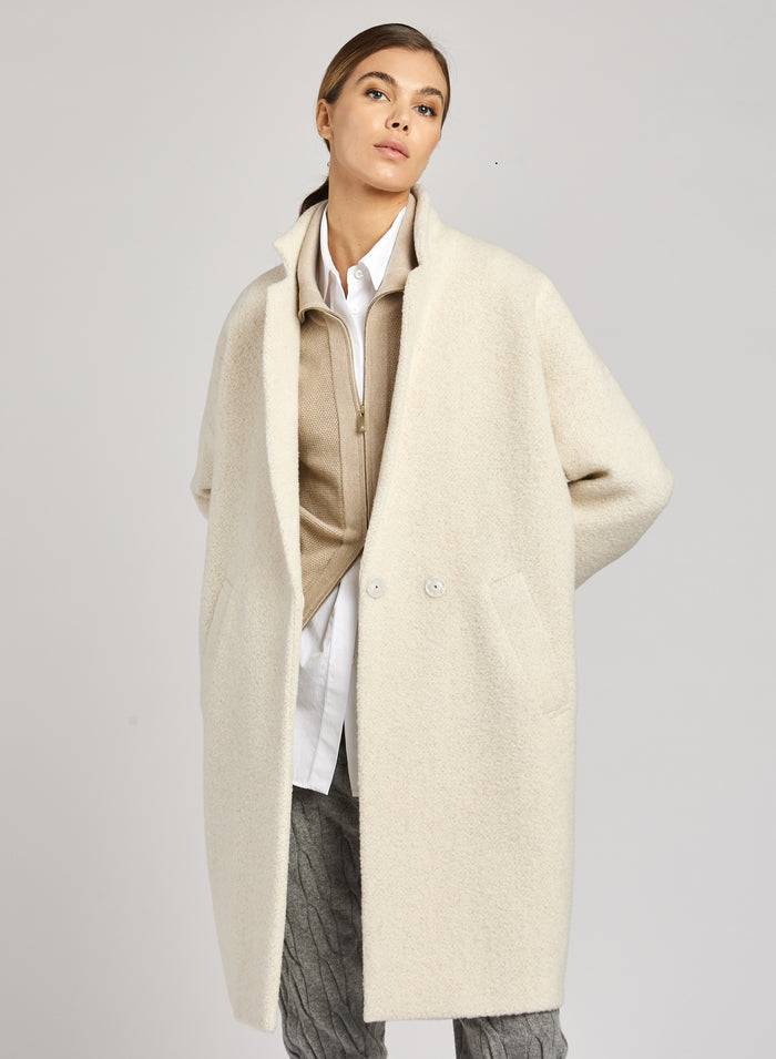 Lorena Antoniazzi CAPPOTTO BOUCLE' IN ALPACA Offerta esclusiva