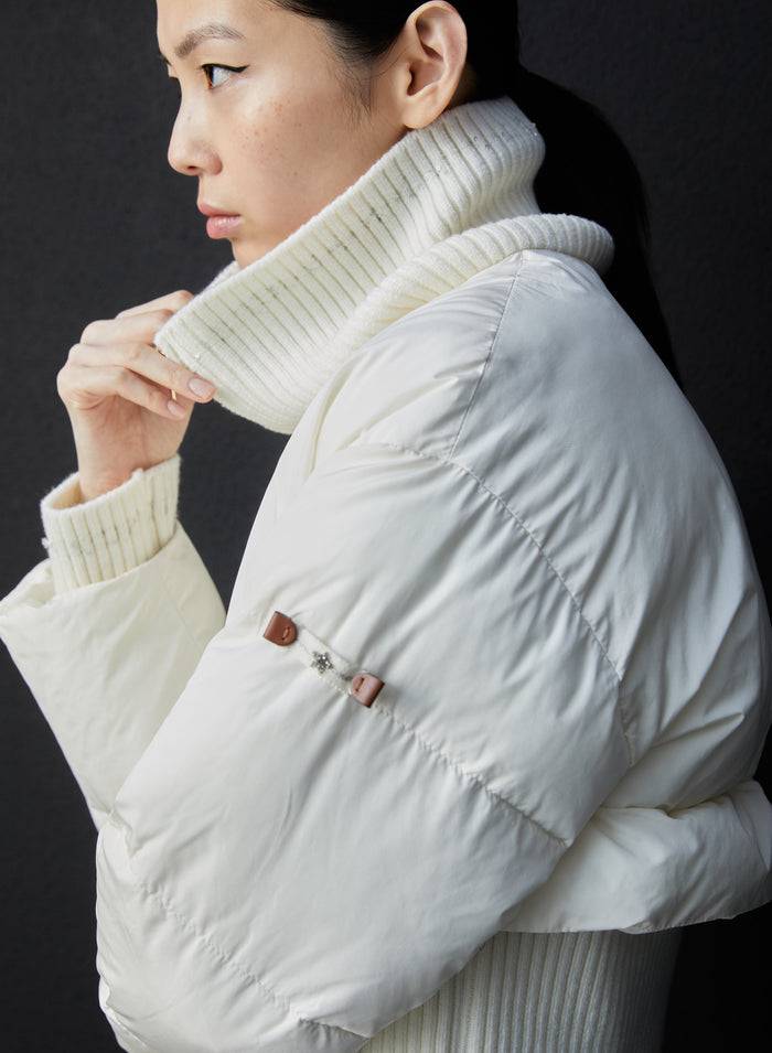 Lorena Antoniazzi PIUMINO CROP IN TAFFETAS TECNICO Duty-free