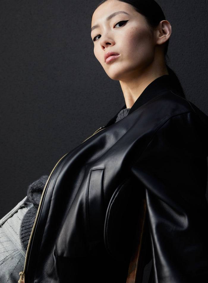 Lorena Antoniazzi BOMBER IN PELLE Acquista Ora