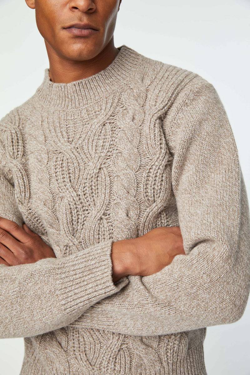 Lubiam Maglia dolcevita con treccia nocciola Maglia dolcevita con treccia nocciola Offerte speciali