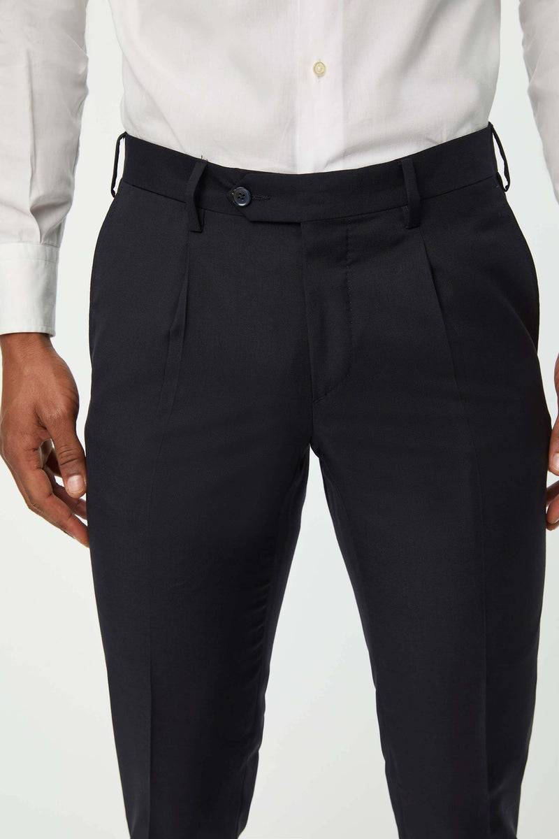 Lubiam Pantalone Duetto MAI TAI in lana blu scuro Pantalone Duetto MAI TAI in lana blu scuro Vendite stagionali