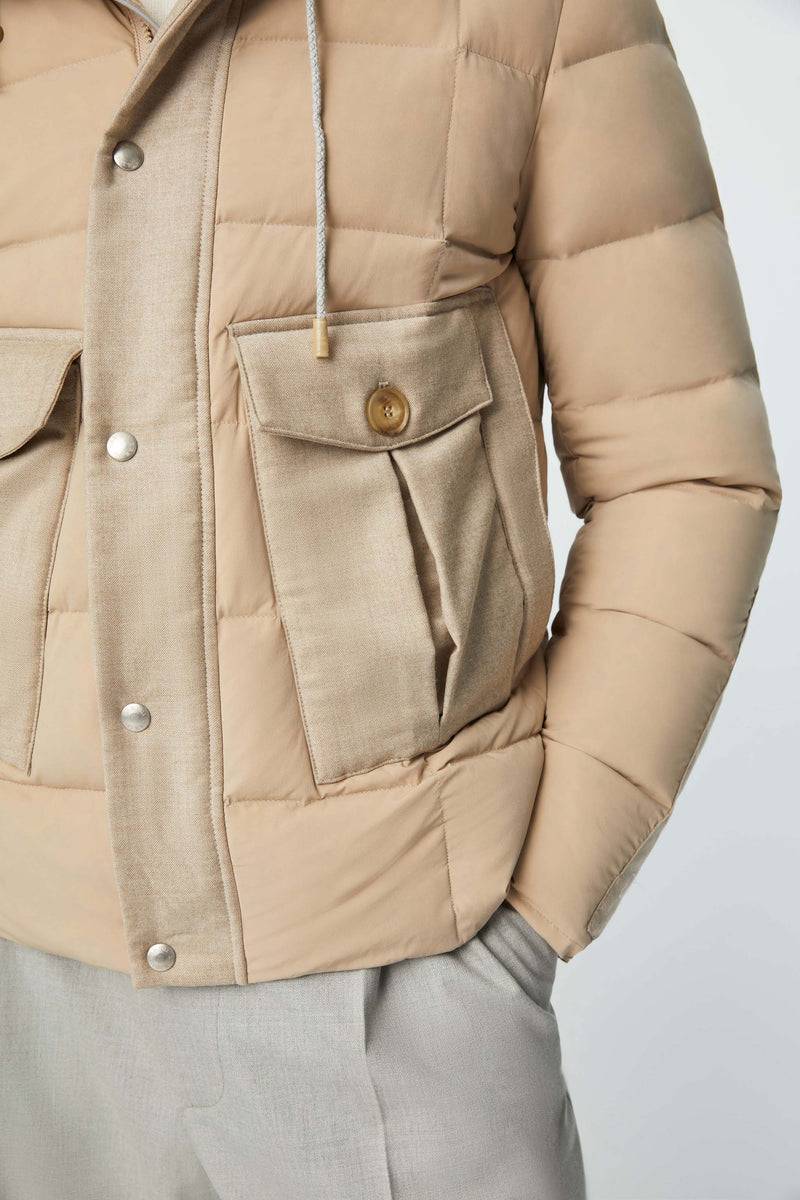Lubiam Giubbino imbottito con cappuccio beige Giubbino imbottito con cappuccio beige Comprane uno, ottenene uno gratis