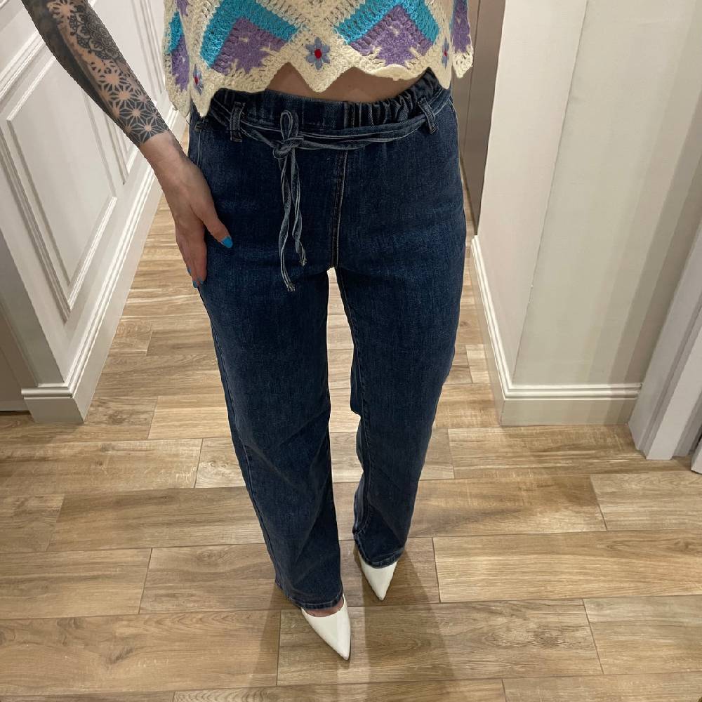 Lovely Sisters Jeans lavaggio scuro Fino al 60% di sconto