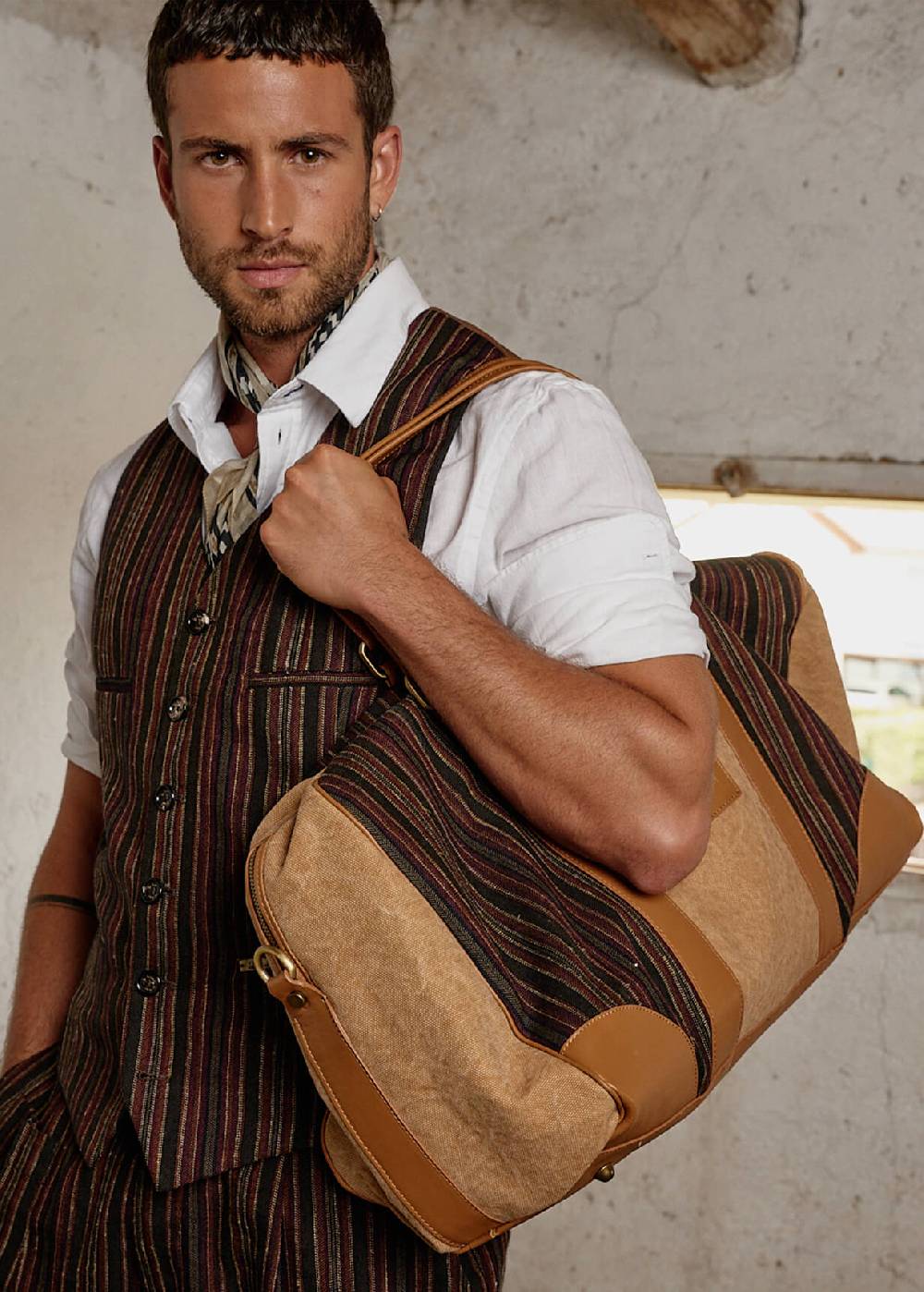 Luis Trenker Borsa da viaggio in materiale misto modello Lutravel Spedizione Gratuita