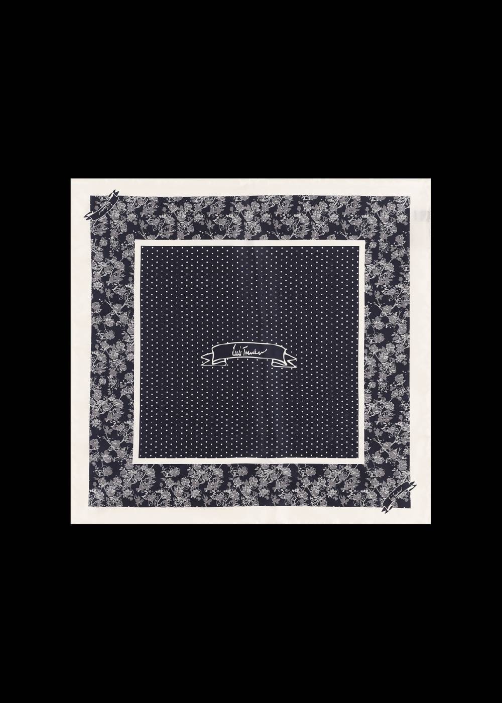 Luis Trenker Foulard in seta con stampa modello Lufinley Limitato a 3 giorni