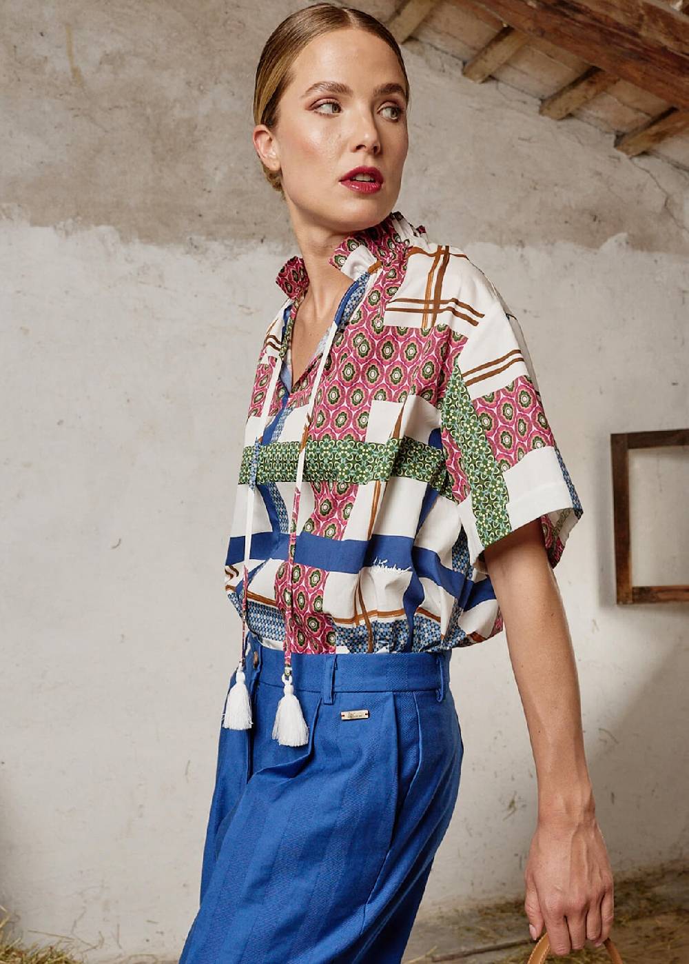 Luis Trenker Blusa a maniche corte con stampa colorata modello Lufiore Ritorno libero