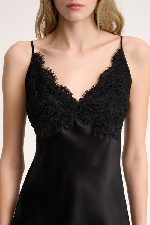 Luisa Spagnoli Luogo - Top con applicazioni in pizzo Black Friday Prezzi