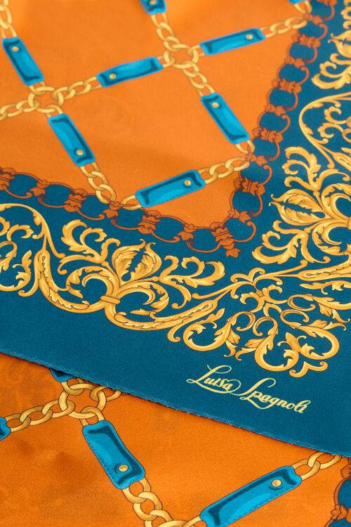 Luisa Spagnoli Recevoir - Foulard in seta Offerte